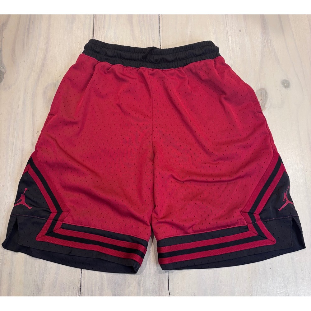 Jordan Kids Basketball Shorts Red Black Mesh Jumpman Logo Size L 12-13Y B136-R78
